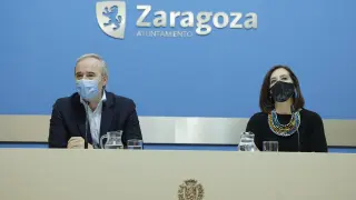 Jorge Azcón y Sara Fernández, este sábado.