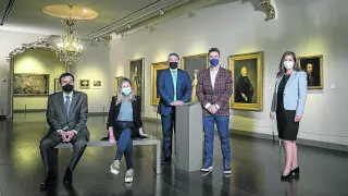 Javier Galdós, Esther Borao, Juan Manuel Chicote, Pedro Pablo Andreu y Ana Solana, en el Museo Goya.