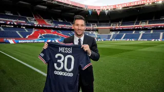 Messi, con la camiseta del PSG