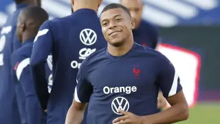World Cup - UEFA Qualifiers - France  training