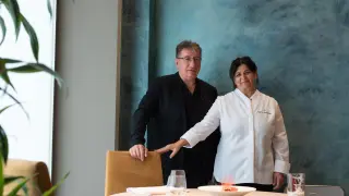 David Pérez y Marisa Barberán, responsables de sala y cocina respectivamente, de La Prensa.