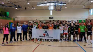 El CV Teruel logra la primera edición de la Copa Aragón de voleibol masculino
