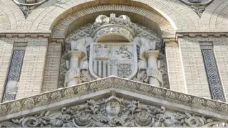 Obra de Ricardo Magdalena, es uno de los edificios civiles más bellos de Zaragoza