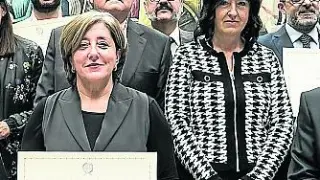 Premiados, autoridades y miembros de la Academia Aragonesa de Gastronomía.