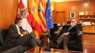 Los presidentes de las diputaciones de Gerona (izquierda) y Huesca.