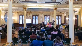 Presentación del proyecto Testacos en la Sala de las Columnas de la sede de Caja Rural de Aragón en Zaragoza.