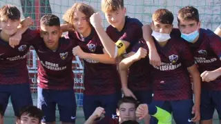 El Huesca, campeón de la categoría infantil de la Aragón Cup.
