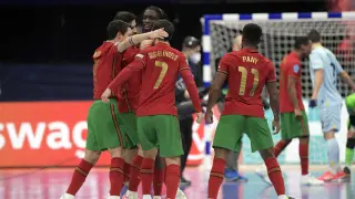 Portugal celebra el pase a la final del Europeo de fútbol sala al ganar a España