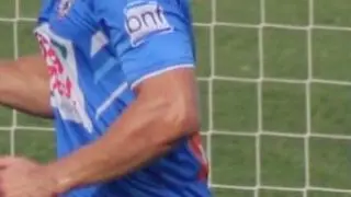 César San Agustín celebra un gol en Los Olmos.