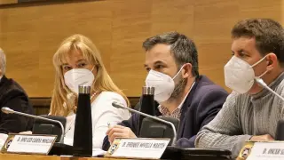 Los concejales de Cs en Huesca: María Eugenia Gabás, José Luis Cadena y Enrique Novella.