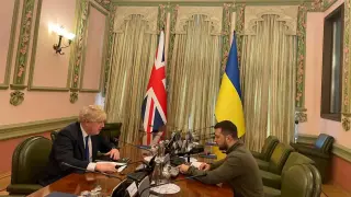 Boris Johnson se ha reunido con con el presidente de Ucrania.