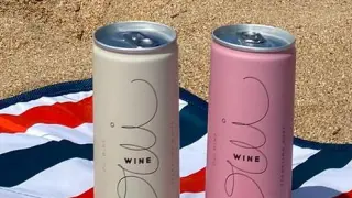 La latas de vino Oui están pensadas para ser disfrutadas en cualquier parte.
