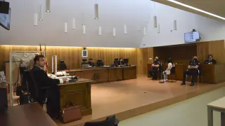 El juicio por el crimen de Broto se celebra en la Audiencia Provincial de Huesca.