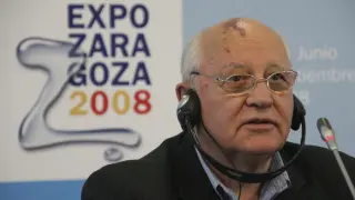 Visita de Mijail Gorbachov a la tribuna del agua, al pabellón de Rusia y a la presentación de su libro, el 9/09/2008 en la Expo de Zaragoza.