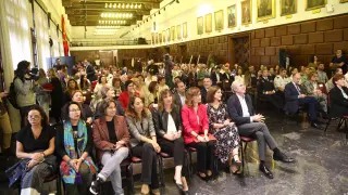 Acto de celebración del 40 aniversario de políticas de igualdad celebrado en el salón de recepciones del Ayuntamiento.