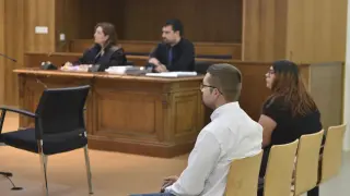 El padre y la madre del bebé declararon como acusados en el juicio celebrado en la Audiencia de Huesca.