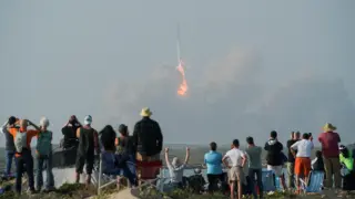 Imágenes del despegue y posterior explosión del Starship de Elon Musk