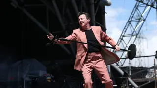 Rick Astley, ayer en el Festival de Glastonbury.