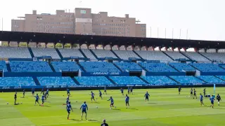 La Romareda, durante uno de los entrenamientos del Real Zaragoza