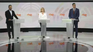 Debate a tres entre Sánchez, Díaz y Abascal, en RTVE.