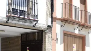 Imagen del domicilio del municipio sevillano de Utrera (Sevilla), donde ha aparecida muerta la joven.