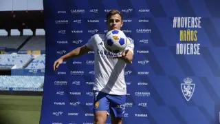 Presentación de Germán Valera, nuevo jugador del Real Zaragoza, en La Romareda