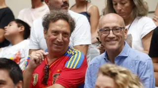 Félix Brocate, a la derecha, sonríe durante la final del Mundial, este domingo en el Siglo XXI.