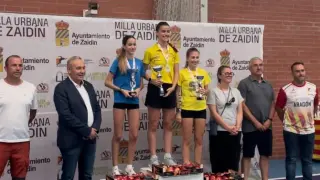 Podio femenino del Campeonato de Aragón de milla disputado en Zaidín.