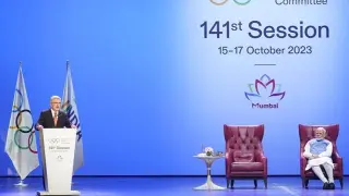 El presidente del Comité Olímpico Internacional (COI), Thomas Bach, durante su discurso en la 141ª Sesión del COI inaugurada en Bombay (India).