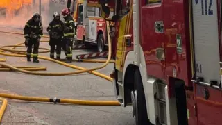 Una explosión de gas se ha producido en una tubería de la calle Ramiro de Maeztu de Madrid en la zona de Ciudad Universitaria y junto a un colegio mayor.