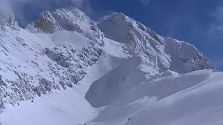 Imagen de la Escupidera, en el acceso a la cima de Monte Perdido, totalmente cubierta de nieve.