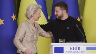 Von der Leyen destaca en Kiev los "excelentes" avances de Ucrania en su camino hacia la UE