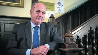 Manuel García Castellón, en una de sus contadas imágenes públicas