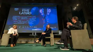 Tomasa Hernández, Natalia Chueca y Nacho Royo, en la presentación del cartel del festival Vive Latino de 2024