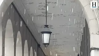 La nieve llega al centro de Zaragoza