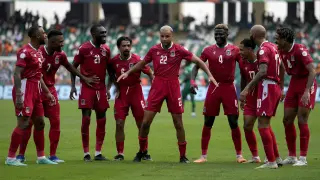 Los jugadores de Guinea Ecuatorial celebran la victoria.