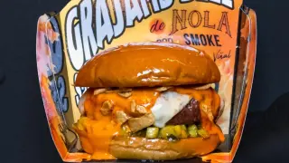 Hamburguesa GrajamBell, la única zaragozana que está en la gira The Champions Burger