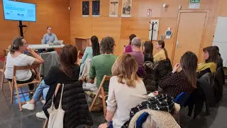 Taller sobre pobreza energética impartido por Endesa en Huesca.