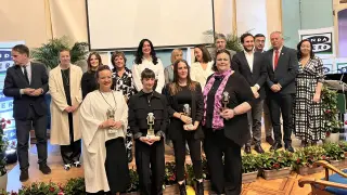 Cinco mujeres galardonadas con los Premios Huesca Futuro, de Onda Cero.