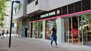 Nuevo establecimiento de Burger King en avenida de Gómez Laguna.