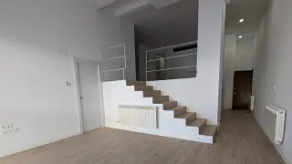 Un local convertido en una vivienda en Zaragoza.