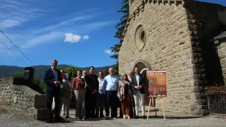 Presentación del Plan de Patrimonio Eclesiástico de la provincia de Huesca en la iglesia de San Antonio de Padua, en Caldearenas, una de las 16 elegidas para acometer obras de urgencia este 2024.