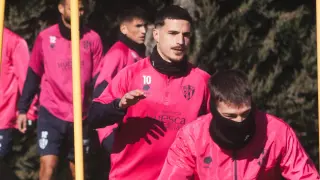 Jordi Martín y Seoane, durante un entrenamiento de la SD Huesca.