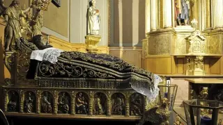 El Cristo de la Cama, fotografiado ayer en la capilla de Santiago de la basílica del Pilar.
