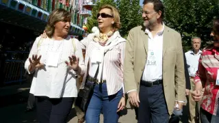 Mariano Rajoy, acompañado por la diputada Luisa Fernanda Rudi