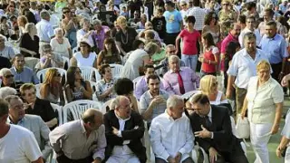 Mil personas llenan Camporrells en una gran fiesta de la solidaridad