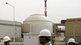 Irán y Rusia podrán en marcha una planta nuclear