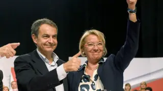 Zapatero: ''Me encanta que una mujer sea la candidata''