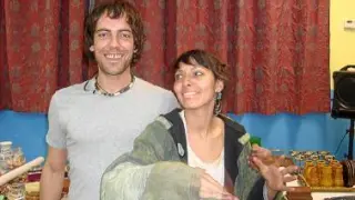 Gerard Clusa y su novia, Laura Izquierdo, impulsores de la iniciativa.