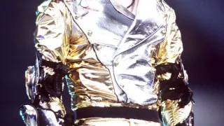 Michael Jackson durante una actuación